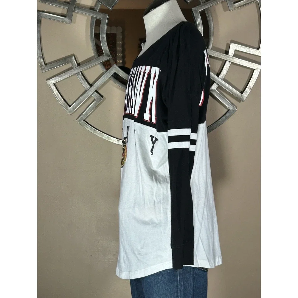 NHL Chicago Blackhawks‎ Women New Era By 5th & Ocean Long Sleeve shirt L 2 Sided
